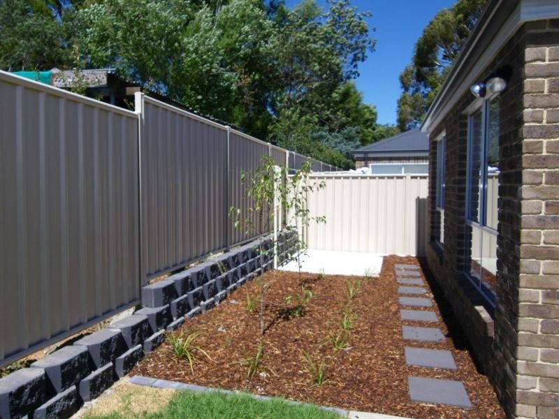 2/24 Wakeford Street, Orange NSW 2800