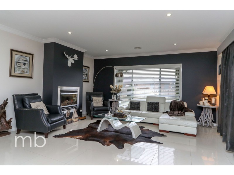 1 Rossetto Close, Orange NSW 2800