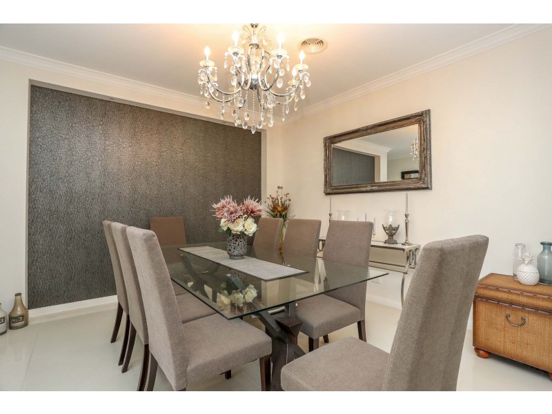 1 Rossetto Close, Orange NSW 2800