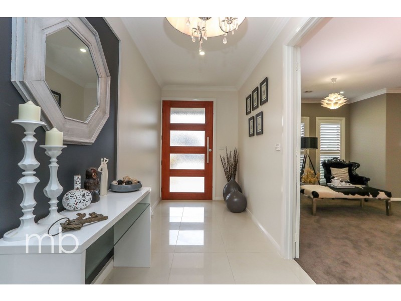 1 Rossetto Close, Orange NSW 2800