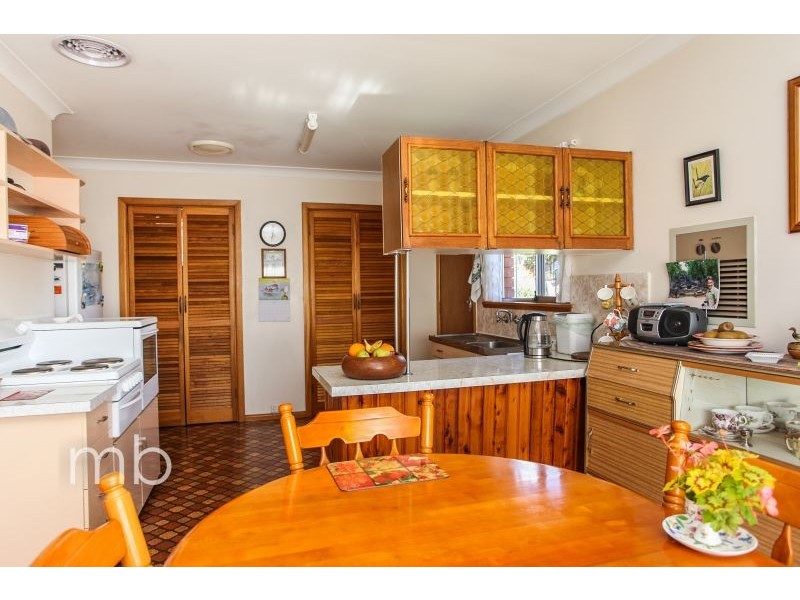 349 Peisley Street, Orange NSW 2800