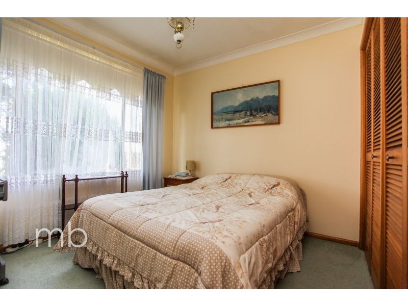 349 Peisley Street, Orange NSW 2800