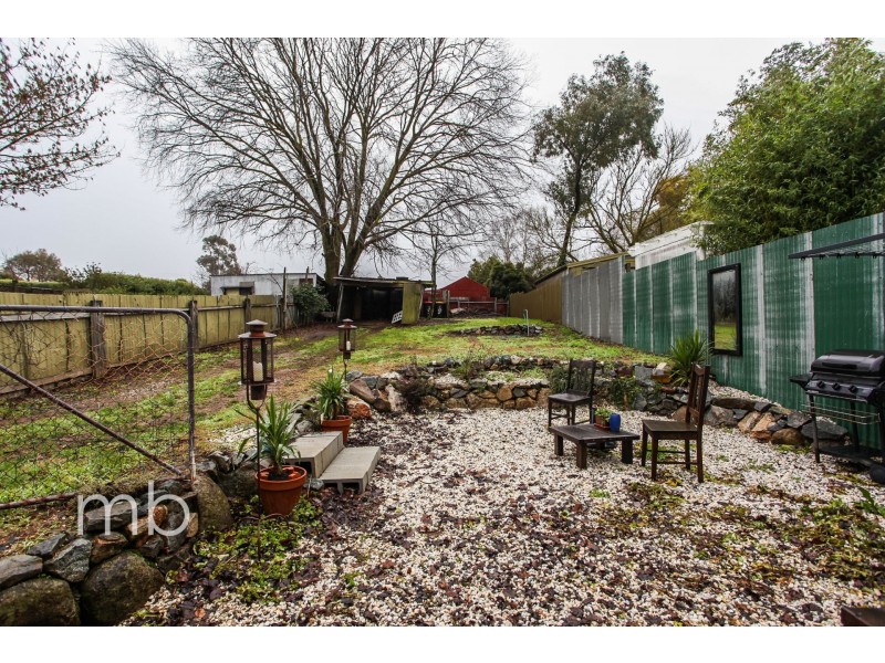 9 Pilcher Street, Millthorpe NSW 2798