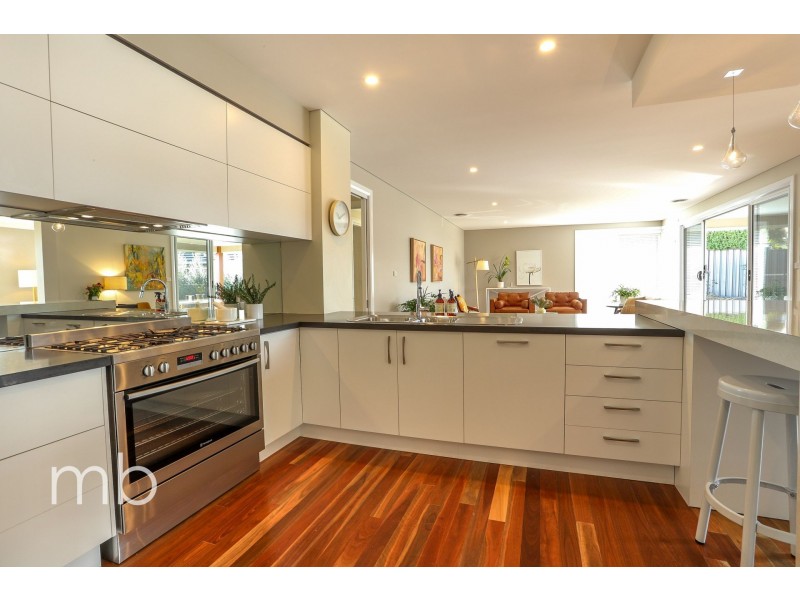 10 Collins Way, Orange NSW 2800