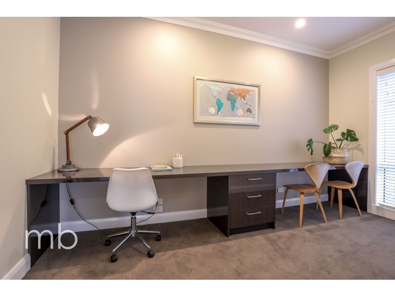 10 Collins Way, Orange NSW 2800