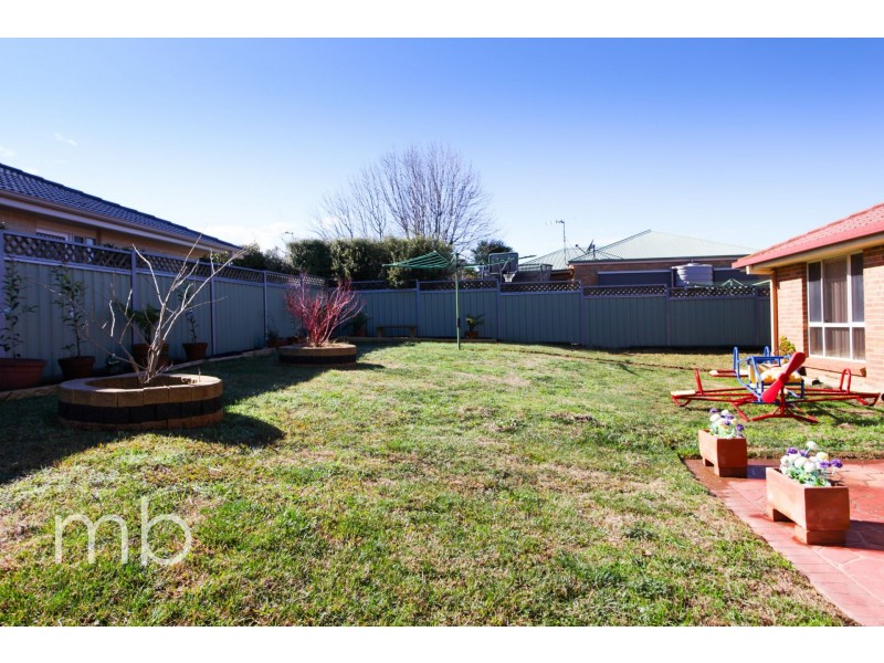 6 Magnolia Way, Orange NSW 2800