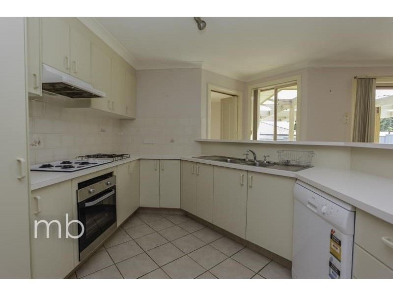 19 Coombes Place, Orange NSW 2800