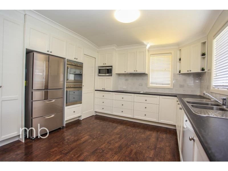 9 Wakeford Street, Orange NSW 2800