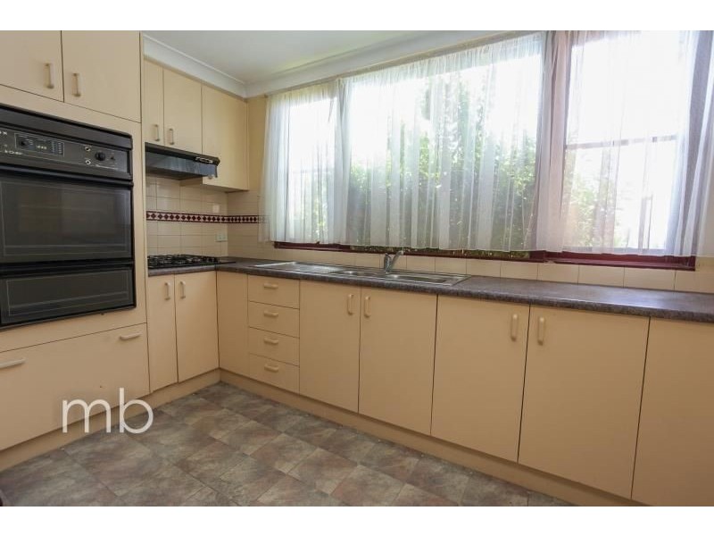 26 Caroline Street, Orange NSW 2800