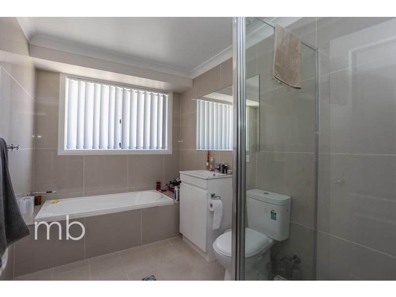 79A William Maker Dr, Orange NSW 2800