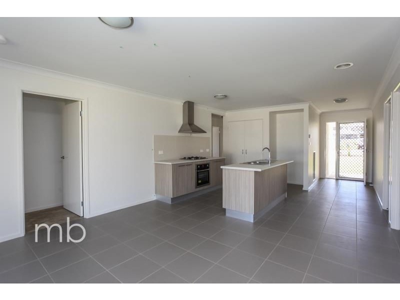 89 William Maker Dr, Orange NSW 2800