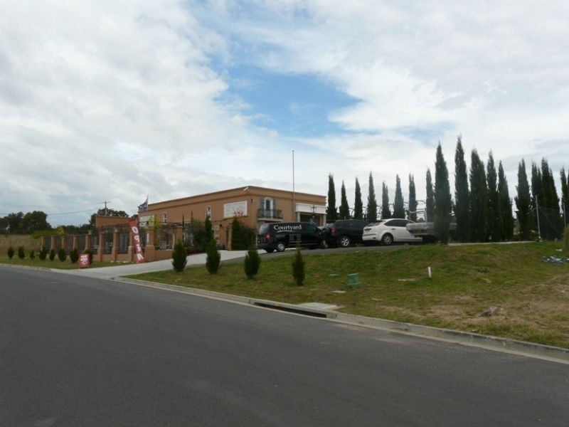 9 Lombard Drive, Bathurst NSW 2795