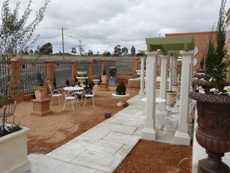 9 Lombard Drive, Bathurst NSW 2795