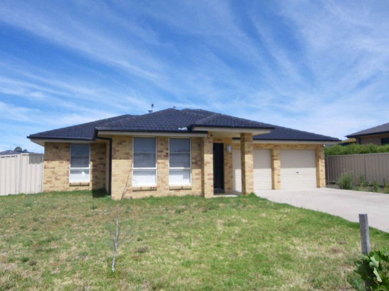 9 Etna Street, Orange NSW 2800