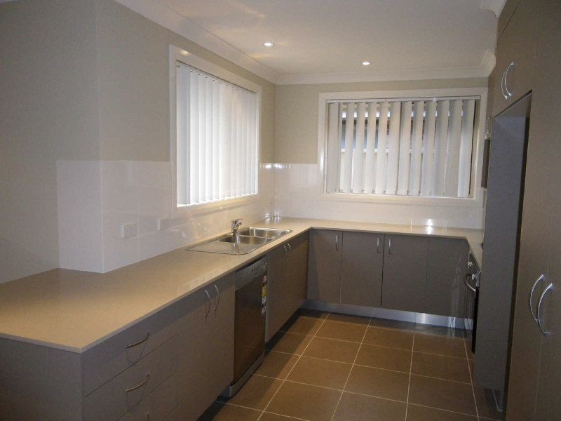 11 Onyx Place, Orange NSW 2800