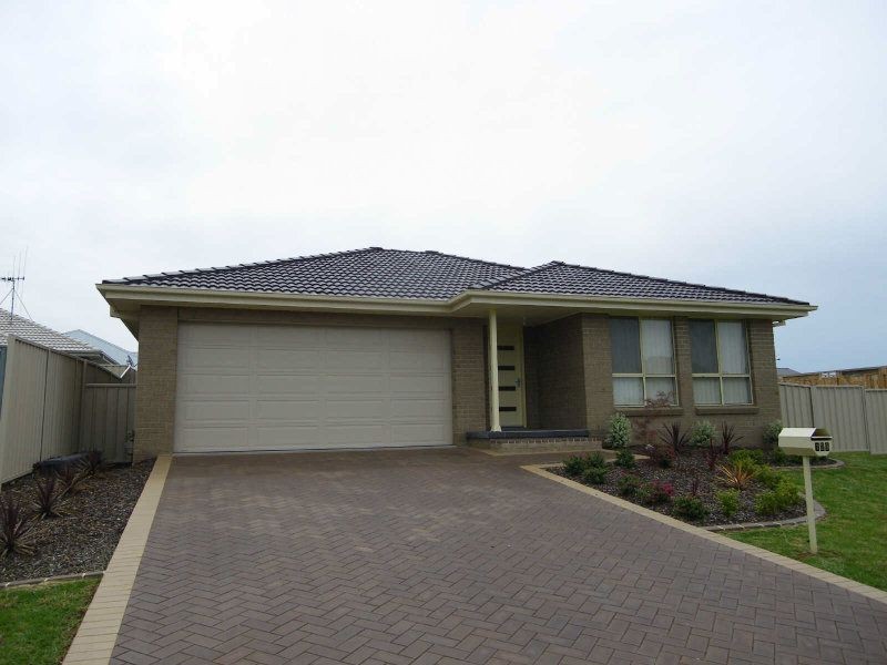 128 Diamond Drive, Orange NSW 2800
