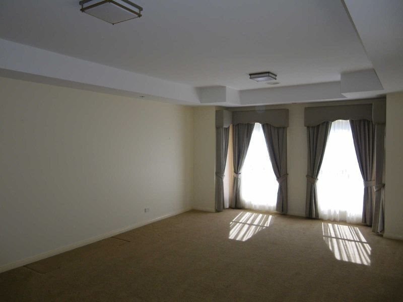 28 Isaac Drive, Orange NSW 2800