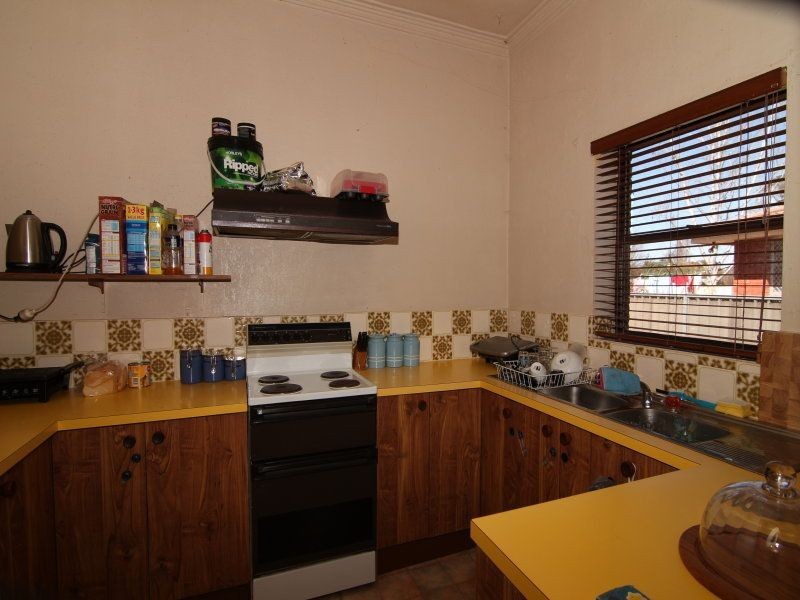 16 Elizabeth Street, Orange NSW 2800