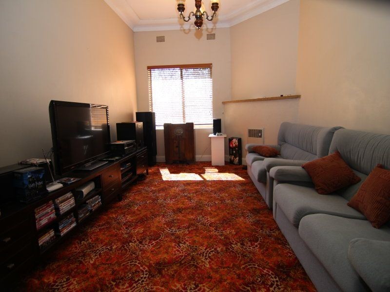 16 Elizabeth Street, Orange NSW 2800