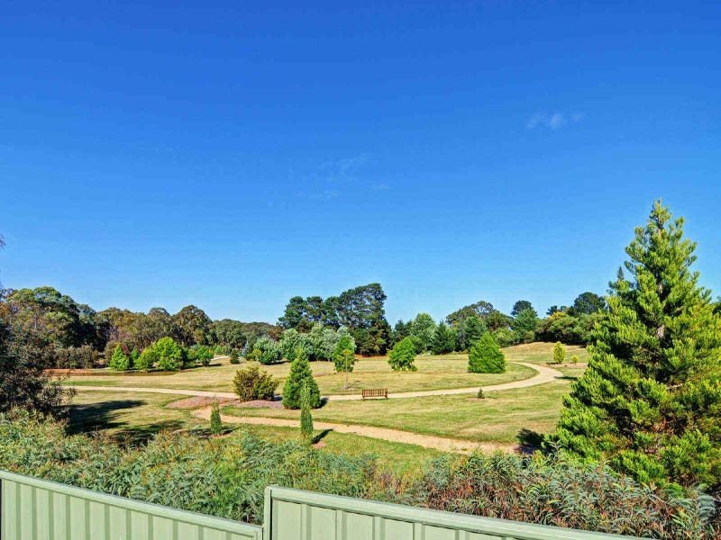 17 Kaleno Way, Orange NSW 2800