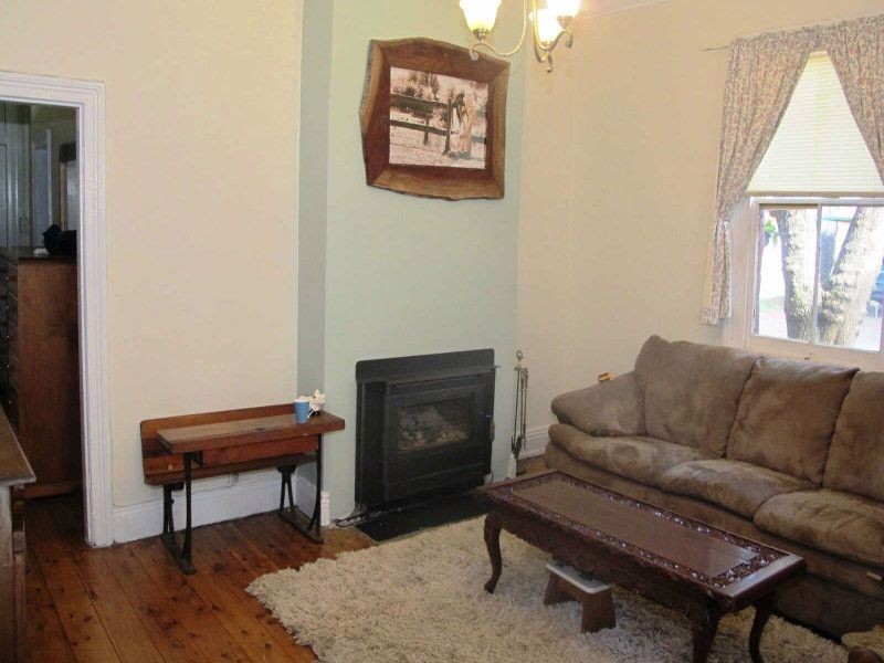 9 Grove Street, Spring Hill NSW 2800