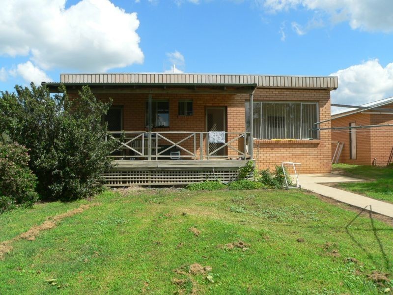 18 Manning Road, Orange NSW 2800