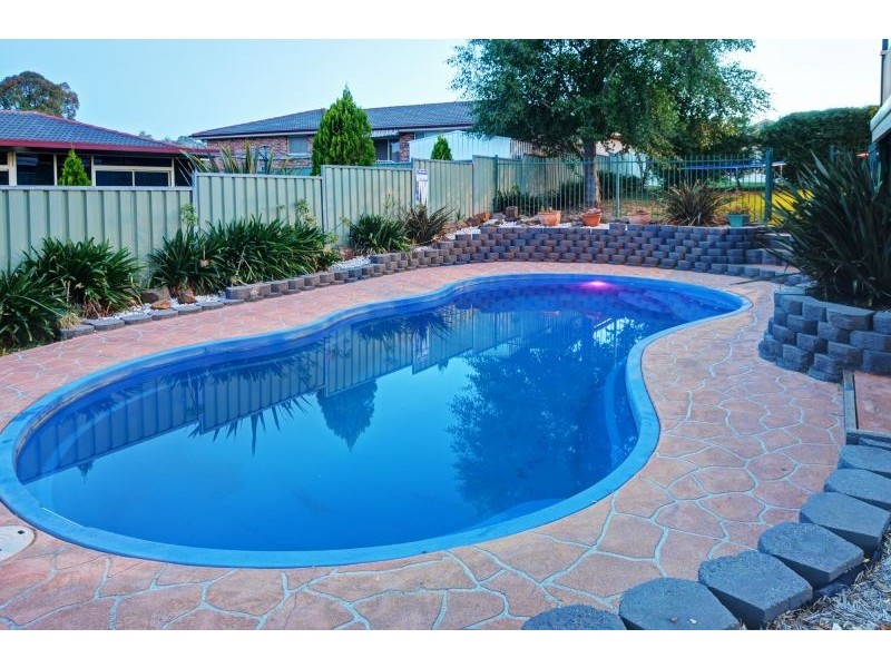 25 Pine Ridge Drive, Orange NSW 2800