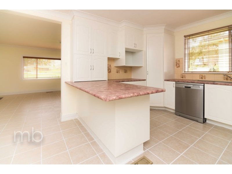 4 George Street, Millthorpe NSW 2798