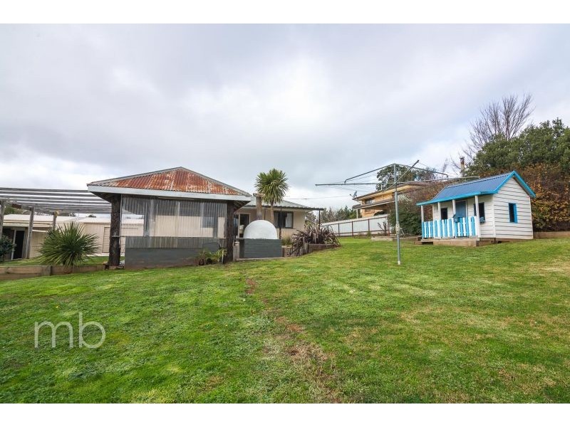 4 George Street, Millthorpe NSW 2798