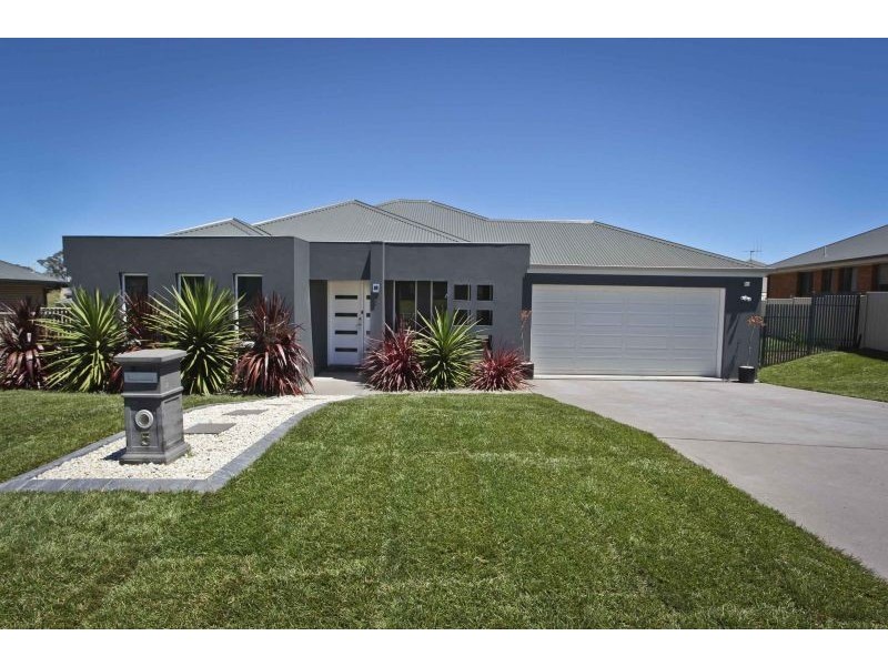 5 Begonia Place, Orange NSW 2800