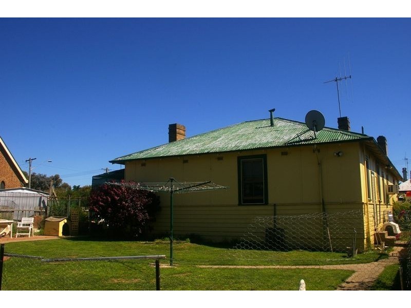 12 Seaton Street, Spring Hill NSW 2800