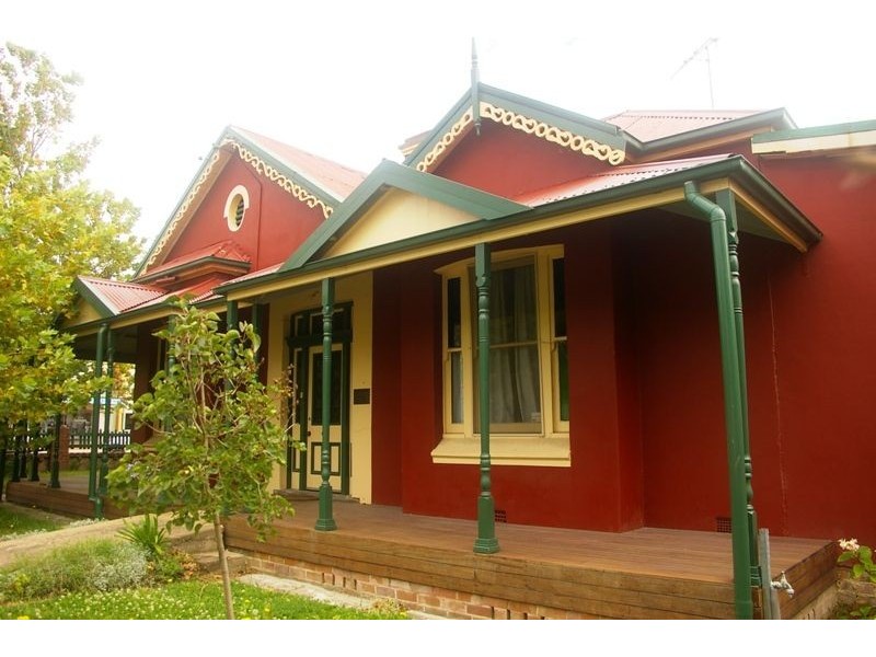 134 Adelaide Street, Blayney NSW 2799