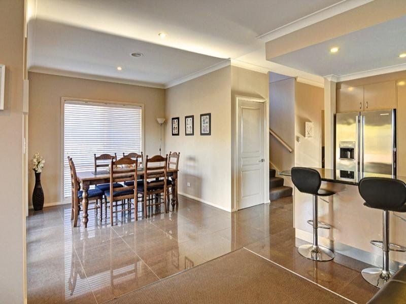 13 McCarron Place, Orange NSW 2800