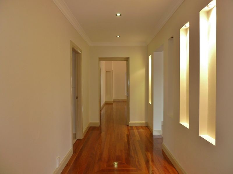 3 Botanic Way, Orange NSW 2800