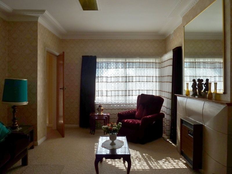 16 Torpy Street, Orange NSW 2800