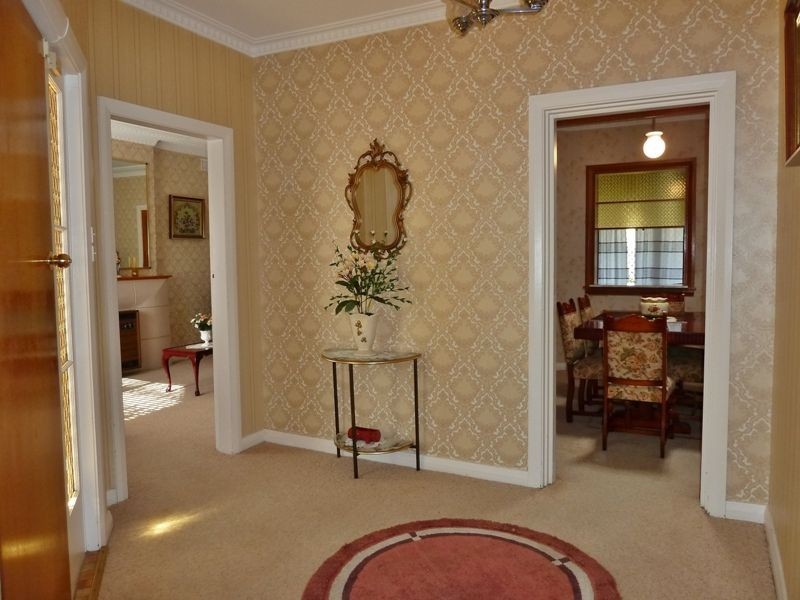 16 Torpy Street, Orange NSW 2800