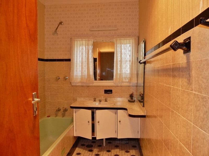 16 Torpy Street, Orange NSW 2800