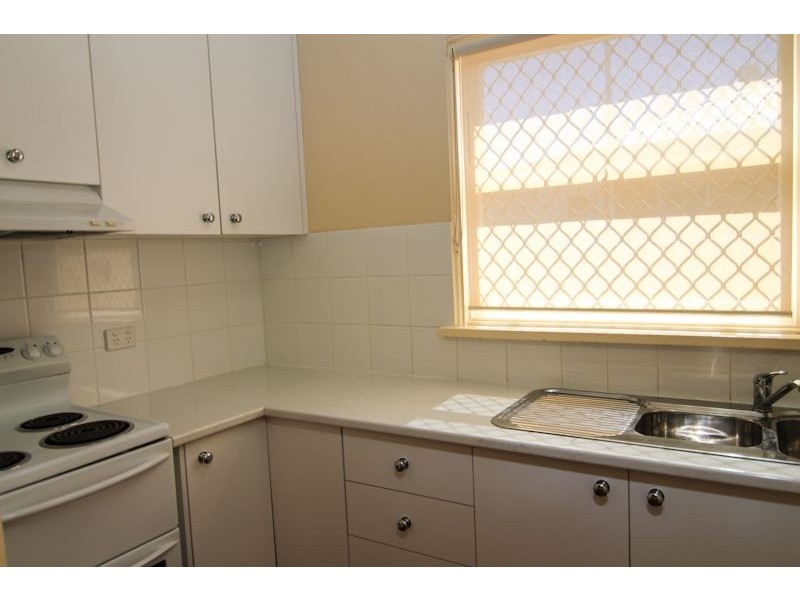 111 Sampson Street, Orange NSW 2800