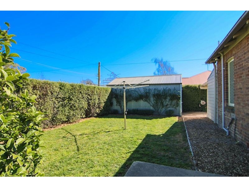 111 Sampson Street, Orange NSW 2800