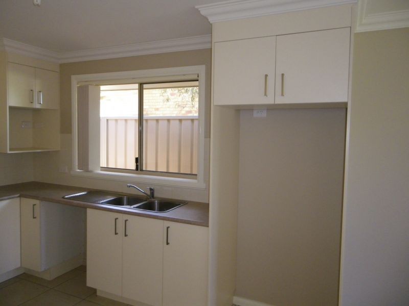 13 Unwin Street, Millthorpe NSW 2798