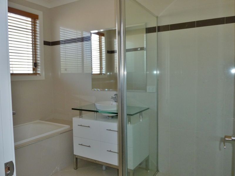26 Diamond Drive, Orange NSW 2800