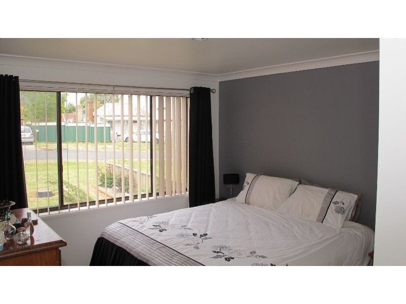 25 Church Street, Millthorpe NSW 2798