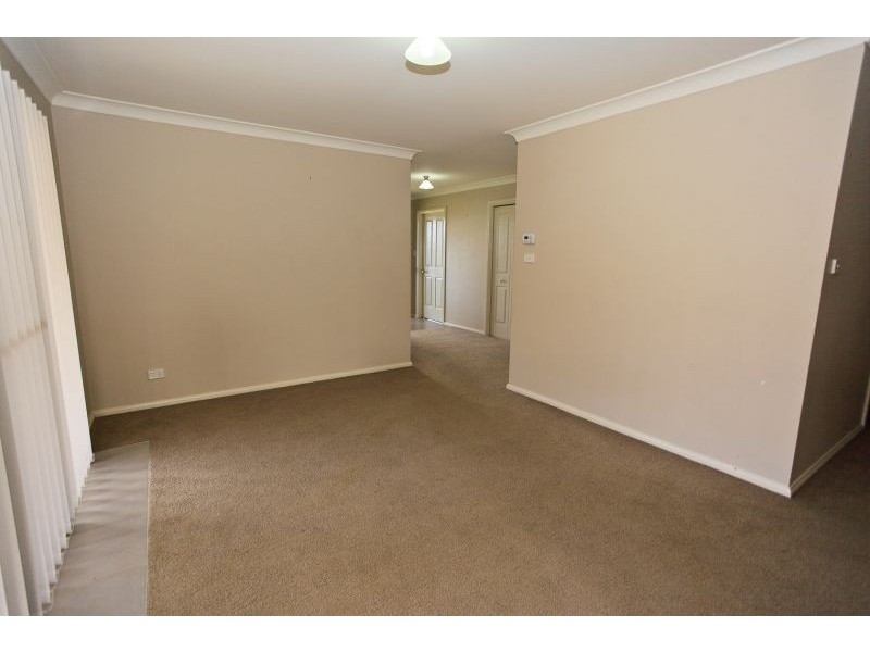 61 William Maker Drive, Orange NSW 2800