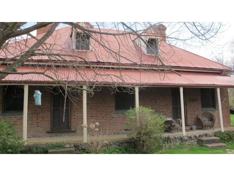 12 Stoke Street, Carcoar NSW 2791