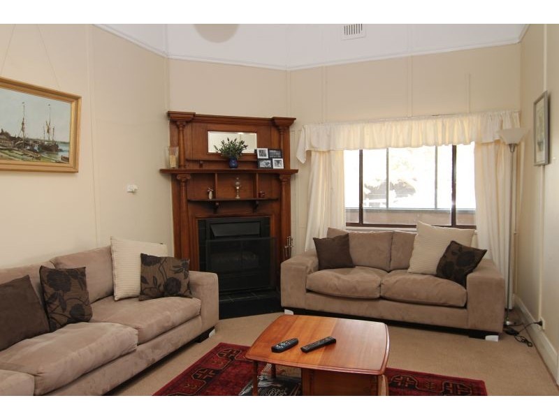 2605 Escort Way, Orange NSW 2800