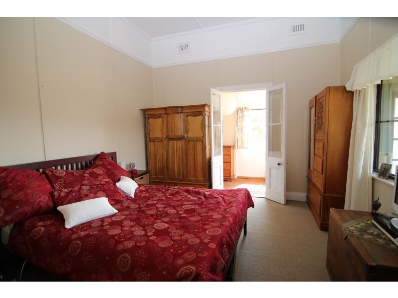 2605 Escort Way, Orange NSW 2800