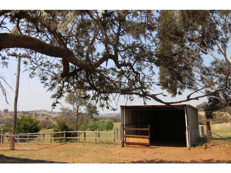2605 Escort Way, Orange NSW 2800