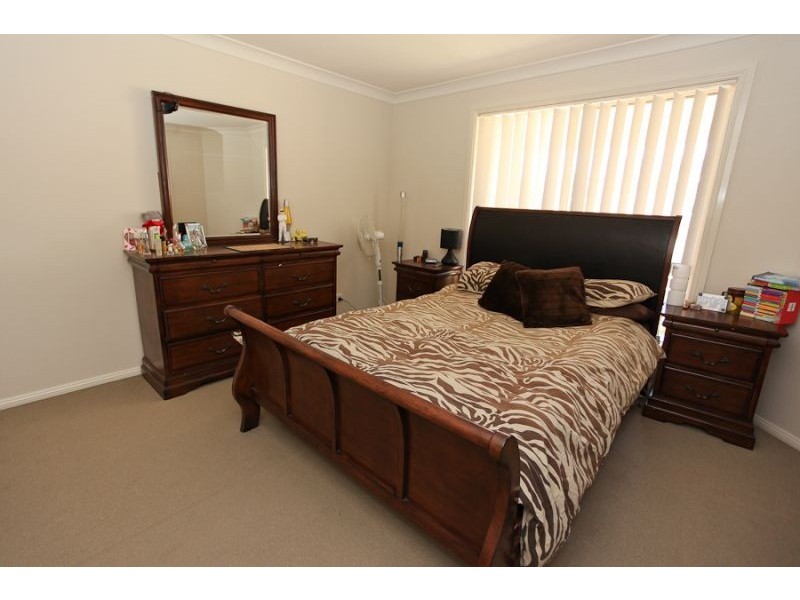 4 Maroney Close, Orange NSW 2800