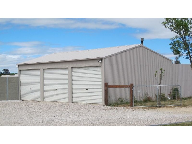 141 Forest Reefs Road, Millthorpe NSW 2798
