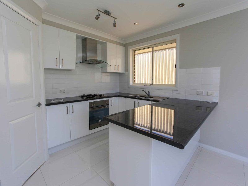 2 Wattle Close, Bathurst NSW 2795